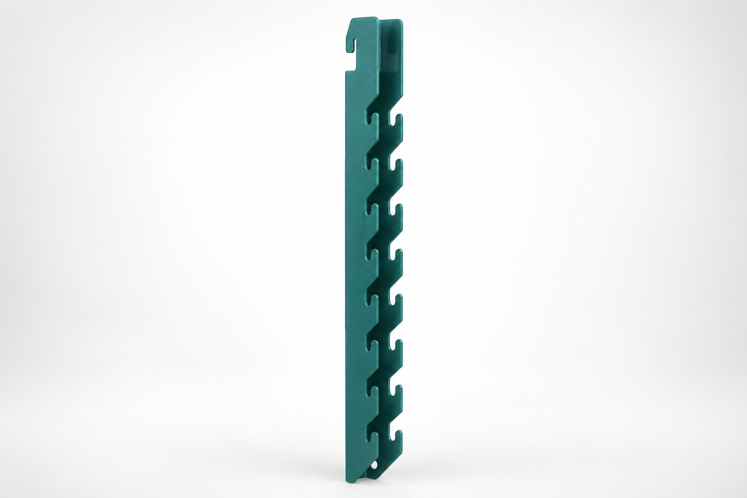 Grid Wall Mount Upright | Deluxe Systems