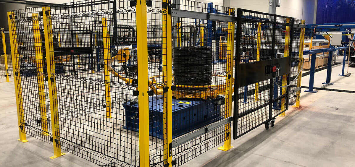 Welded Wire Machine Guarding for Robotic Cells, Velox