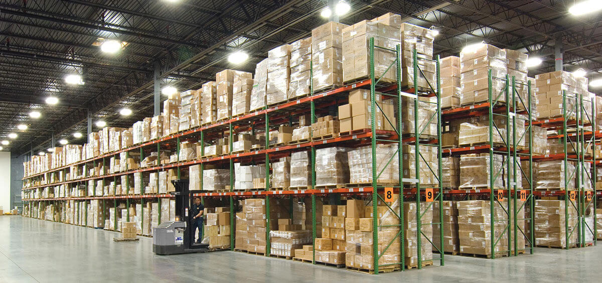 Storage and warehouse material handling solutions full of boxes